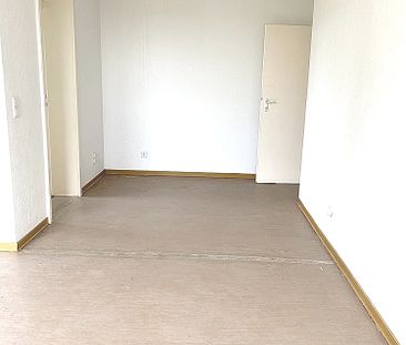 Unrenovierte 2,5 Zimmer Wohnung mit Balkon *** 750 Euro Gutschrift nach Anmietung*** - Foto 3