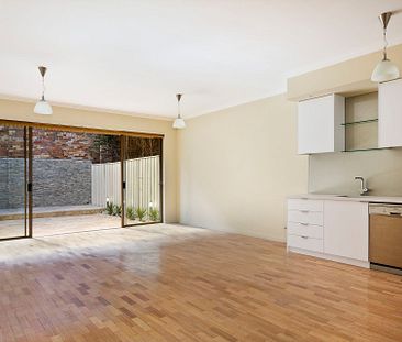 4 Marsden Street, Camperdown. - Photo 3