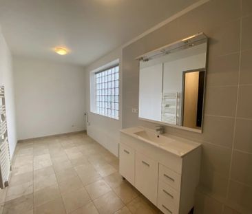Location Appartement 3 pièces 90m² VALENCE 26000 - Photo 6
