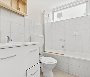 12/10A Mason Street, Hawthorn VIC 3122 - Photo 5