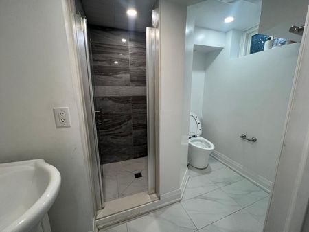 For Lease - 552 Monteith Avenue Unit# Bsmnt, Oshawa, Ontario - Photo 5