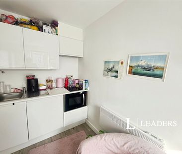 1 bedroom studio to rent London Road, Newcastle, Staffordshire, ST5 - Photo 5