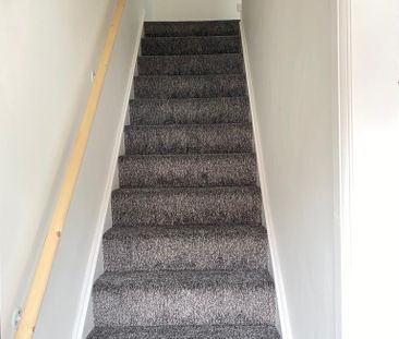 3 bedroom terraced house to rent - Photo 4