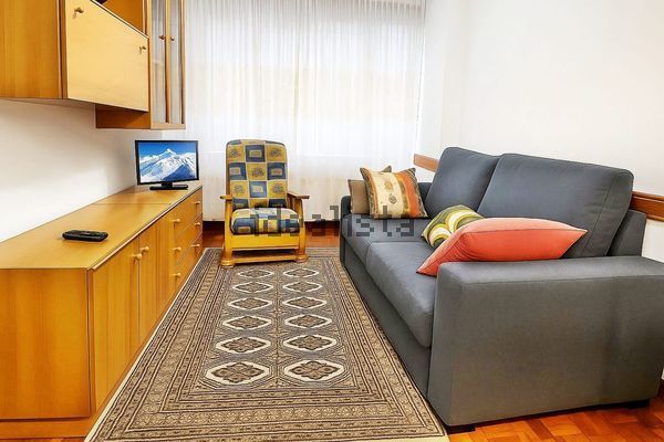 Alquiler de piso en Calle Vargas - Foto 1