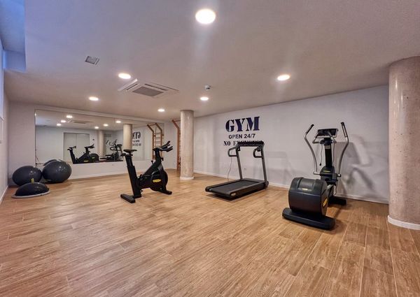 Alicante, Valencian Community 03700