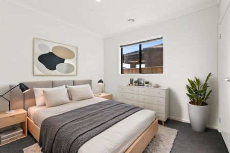 65 Allansford Crescent, Armstrong Creek - Photo 5