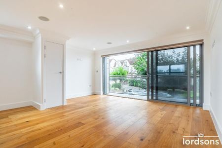 2 bedroom flat to rent - Photo 3