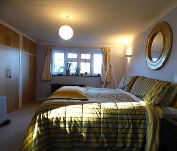 4 bedroom house to rent - Photo 4