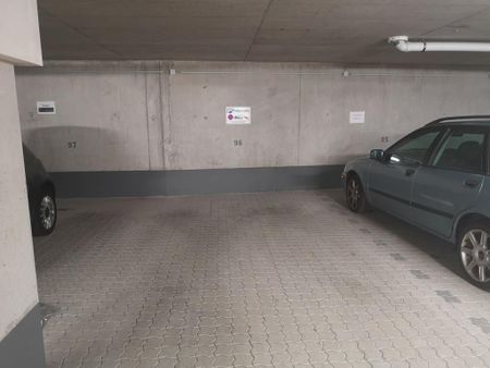 2,5 Zimmerwohnung mit Loggia und Tiefgarage inkl Ladestation - Photo 4