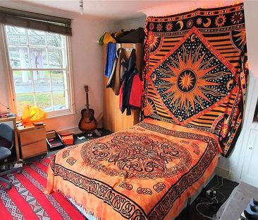 6 bedroom end of terrace house to rent - Photo 2