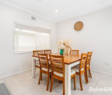 32 Leigh Avenue, Roselands, NSW 2196 - Photo 1