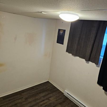 ***URGENT*** TRANSFER DE BAIL 2 1/2 - Photo 3