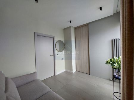 Mieszkanie na Wynajem, 92.16m - Фото 3