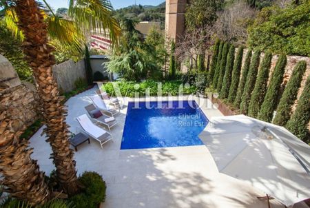 The Verlaine House - Photo 2