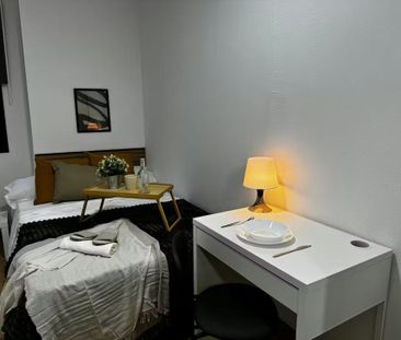 Calle de Vicente Blasco Ibáñez, Madrid, Community of Madrid 28050 - Photo 2