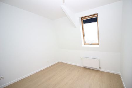 Location appartement 5 pièces, 105.00m², Poissy - Photo 3