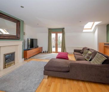 Apt 11 Acorn Hill, 9B Annadale Avenue, Belfast, BT7 3JH - Photo 1