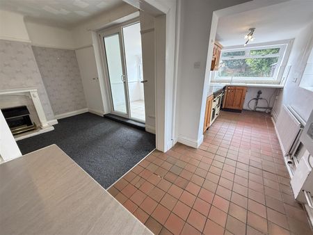 Ashlea Road, Pensby, Wirral - Photo 2