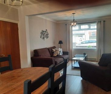 19 Pims Avenue, Belfast, BT4 1PJ - Photo 2
