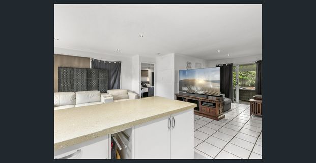 Single Level Family Home - Photo 1