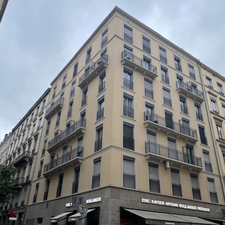 Location Appartement 1 pièce 15m² - Photo 1