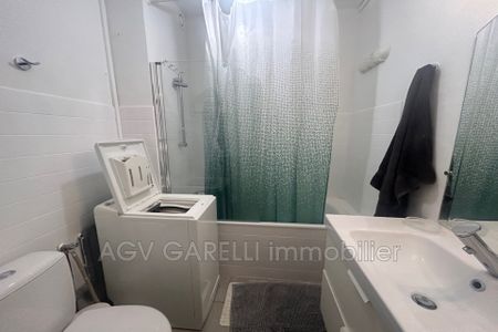 Location Appartement 24m² TOULON 83000 - Photo 5