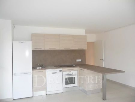 Location Appartement 2 pièces 51m² GRASSE 06130 - Photo 4