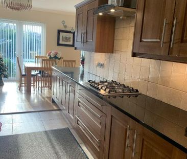 3 bedroom detached house to rent - Photo 6