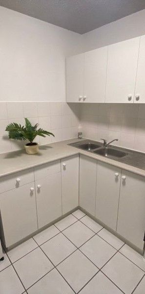 1 Bedroom Apartment Short Term - Photo 1