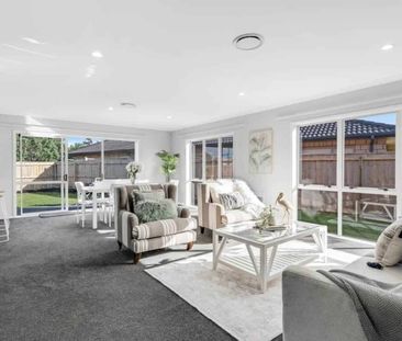 Four bedroom house in East Tamaki - Photo 3