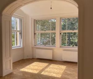 Repräsentative Villenetage im Cottage (1190Wien), ca.220m2, 5 Zimmer - Photo 1