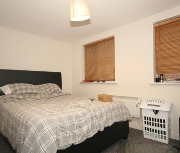 1 bedroom flat to rent - Photo 6