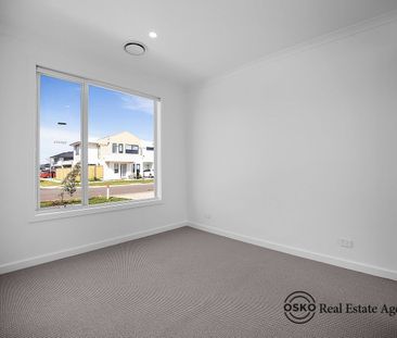 Stylish, Comfortable & Convenient Living in Deanside - Photo 1