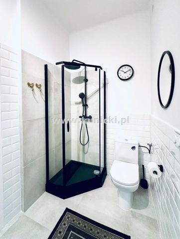 Warszawa, Śródmieście, Śródmieście Południowe, Piękna - Zdjęcie 4