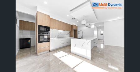 Brand New Family Home with Luxury Finishes in Prime Wilton Location - Photo 5