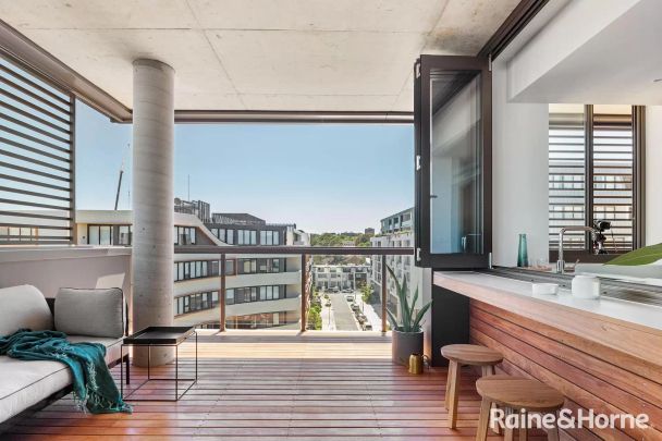 Apartment with 2 bedrooms, 2 bathrooms & parking for 1 car - Photo 1