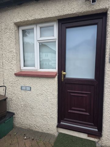 5 Bed Semi-Detached House, Surrey Grove, SM1 - Photo 3