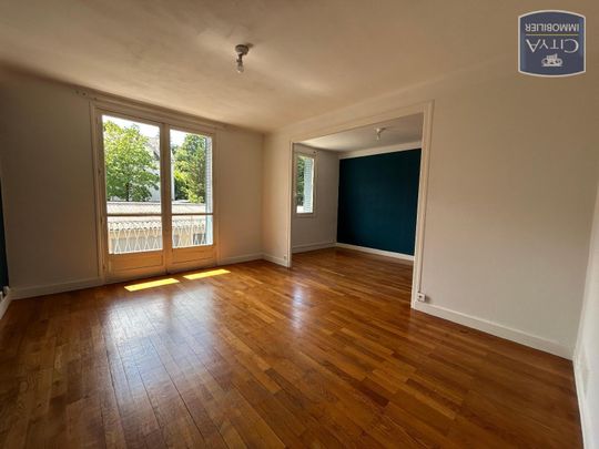 Location Appartement 4 pièces 76m² CHAMBERY 73000 - Photo 1
