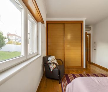 2 Bedroom Apartment with parking, Buzano, Cascais - Photo 3