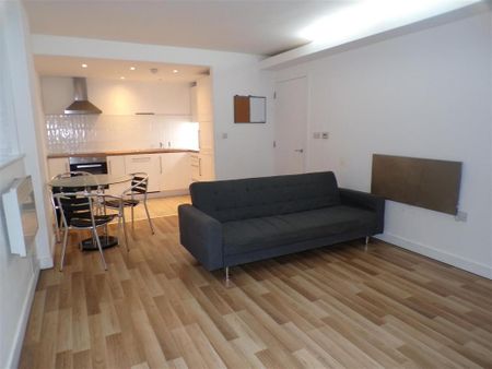 2 bedroom apartment to rent - Photo 2