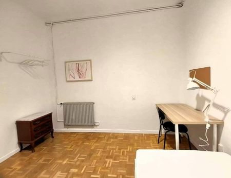 Calle de Bailén, Madrid, Community of Madrid 28013 - Photo 5