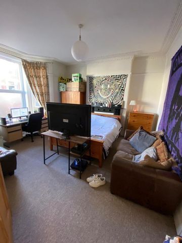 5 bedroom terraced house to rent - Photo 5