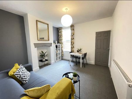 65 Herbert street - Photo 2