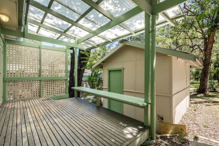 Charming beachside cottage in an idyllic location - Photo 2