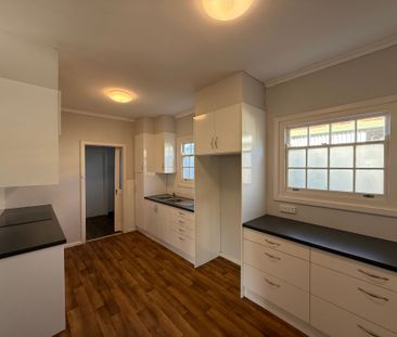Spacious Family Home in Convenient Location - Photo 2