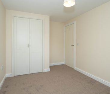 3 bedroom town house to let - Photo 4