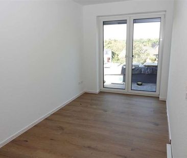 Hochwertige Dachgeschosswohnung mit Dachterrasse in Schortens. Erst... - Foto 4