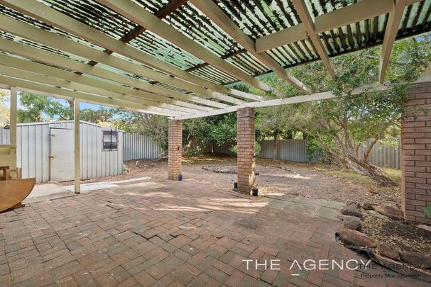 Fresh to Market – Spacious Corner-Block Home in Camillo - Photo 1