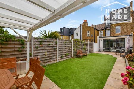 5 bedroom terraced house to rent - Photo 4