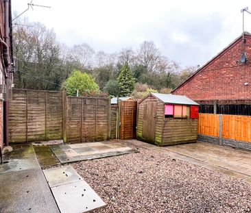 To Let 1 Bed Flat - Photo 6